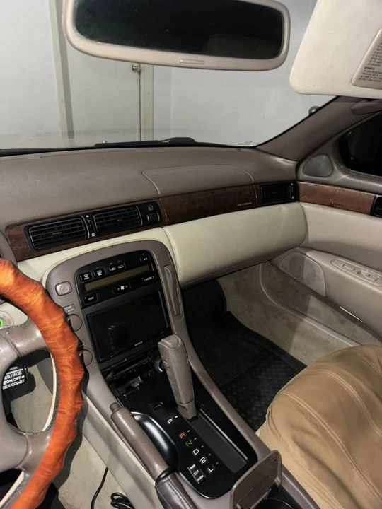1995 Lexus SC400 - Image 10 of 12