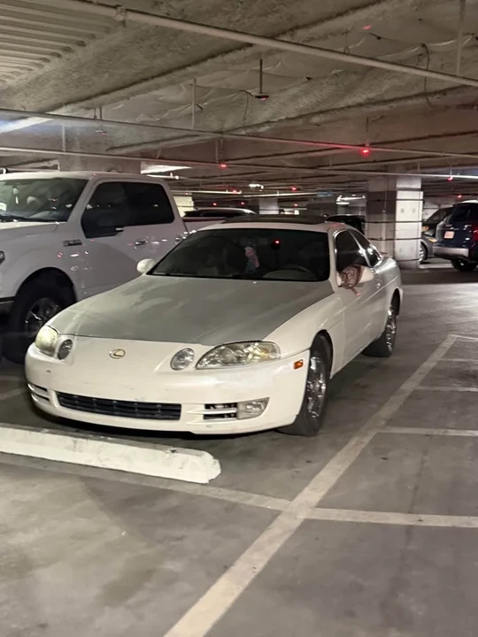 1995 Lexus SC400 - Image 4 of 13