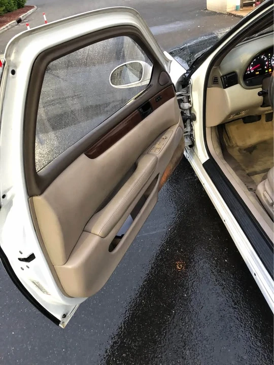1995 Lexus SC400 - Image 3 of 19