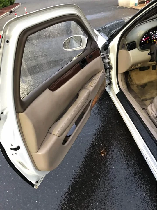 1995 Lexus SC400 - Image 7 of 8
