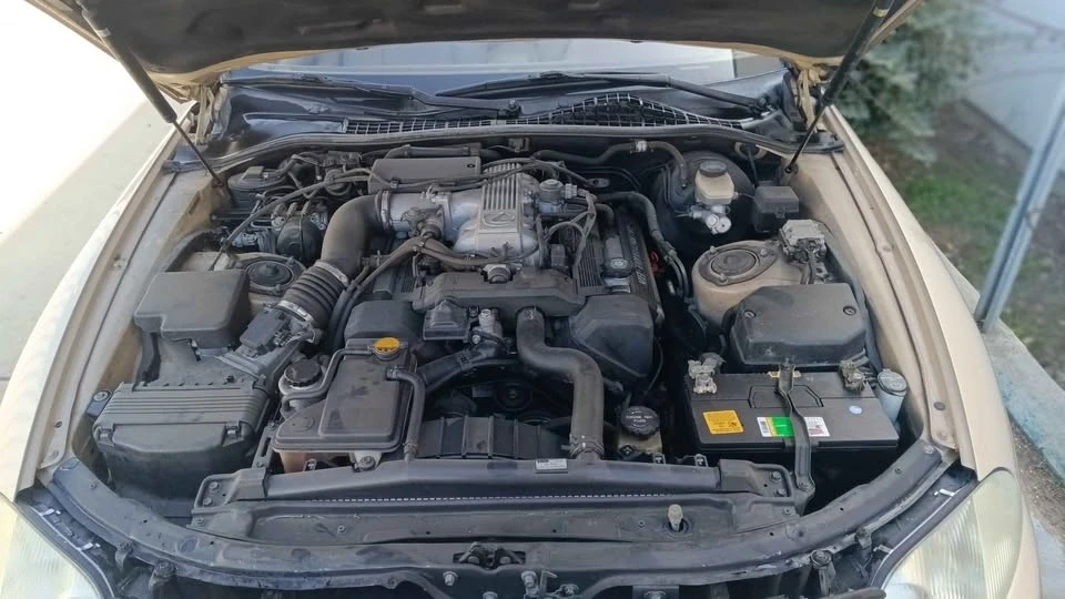 1995 Lexus SC400 - Image 6 of 8