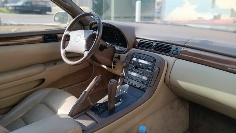 1995 Lexus SC400 - Image 2 of 8