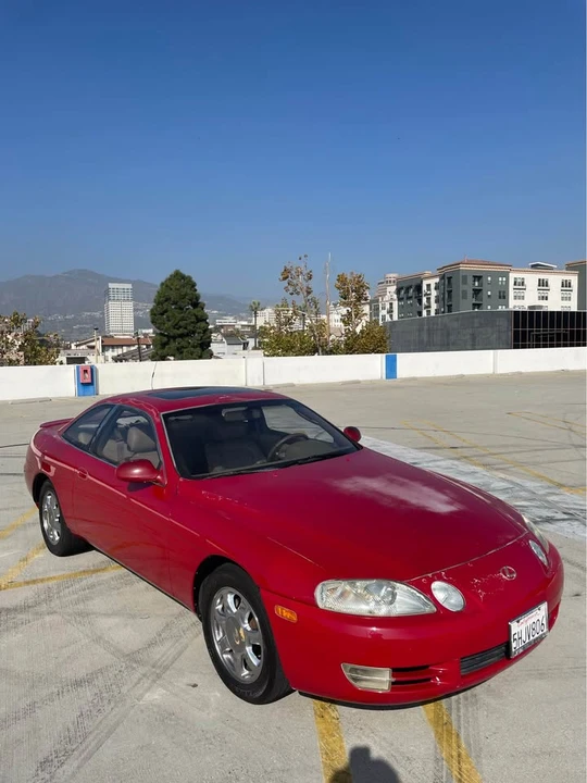 1995 Lexus SC400 - Image 2 of 13