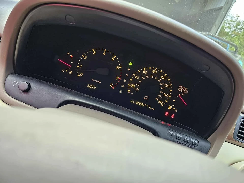 1995 Lexus SC400 - Image 6 of 8