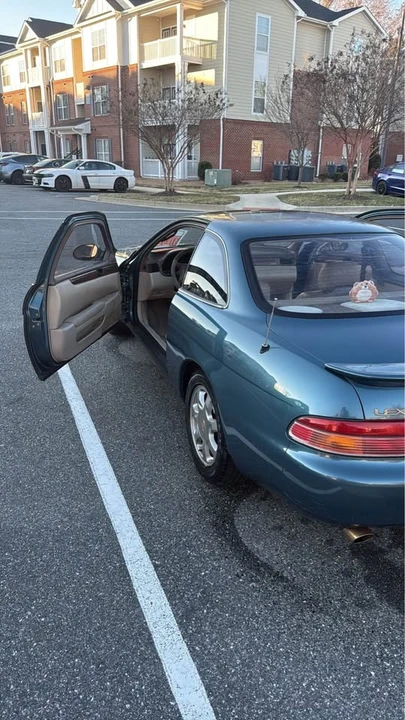 1995 Lexus SC400 - Image 4 of 7