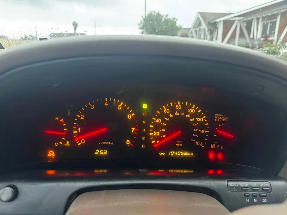 1995 Lexus SC400 - Image 17 of 19