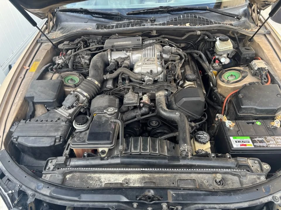1995 Lexus SC400 - Image 5 of 10