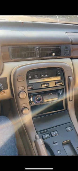 1995 Lexus SC400 - Image 11 of 13