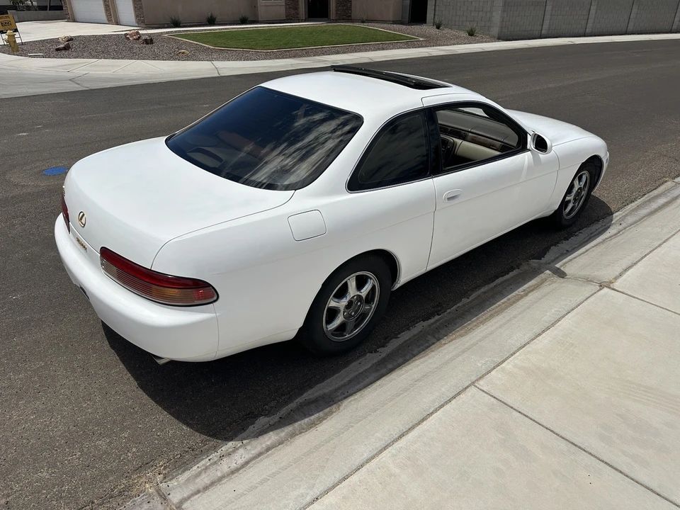 1995 Lexus SC400 - Image 2 of 16