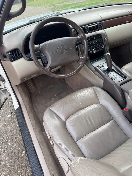 1995 Lexus SC400 - Image 4 of 7
