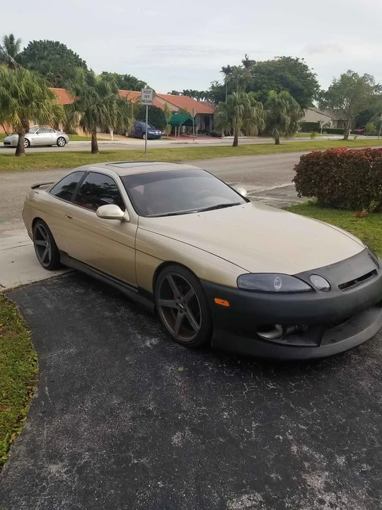 1995 Lexus SC400 - Image 3 of 5