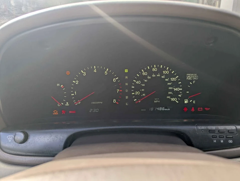 1995 Lexus SC400 - Image 8 of 20