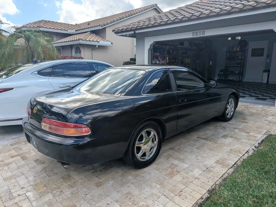 1995 Lexus SC400 - Image 3 of 20