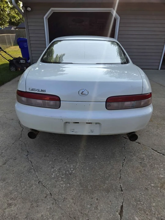1995 Lexus SC400 - Image 3 of 8
