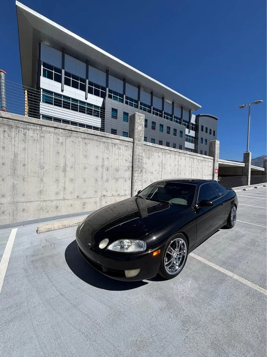 1995 Lexus SC400 - Image 5 of 10