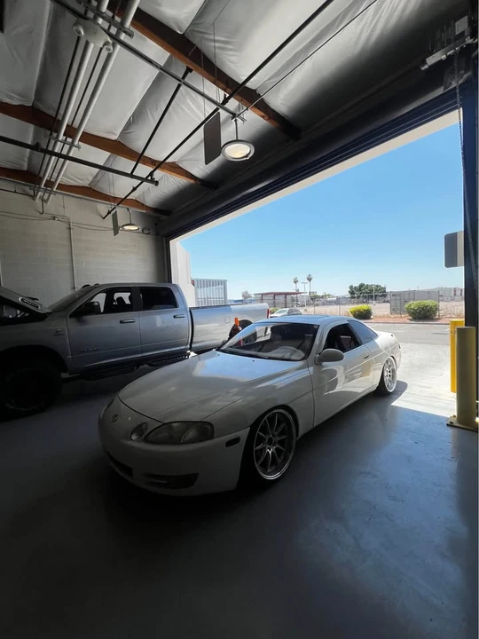 1995 Lexus SC400 - Image 2 of 7