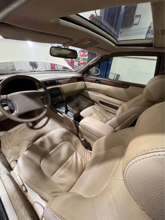 1995 Lexus SC400 - Image 4 of 5