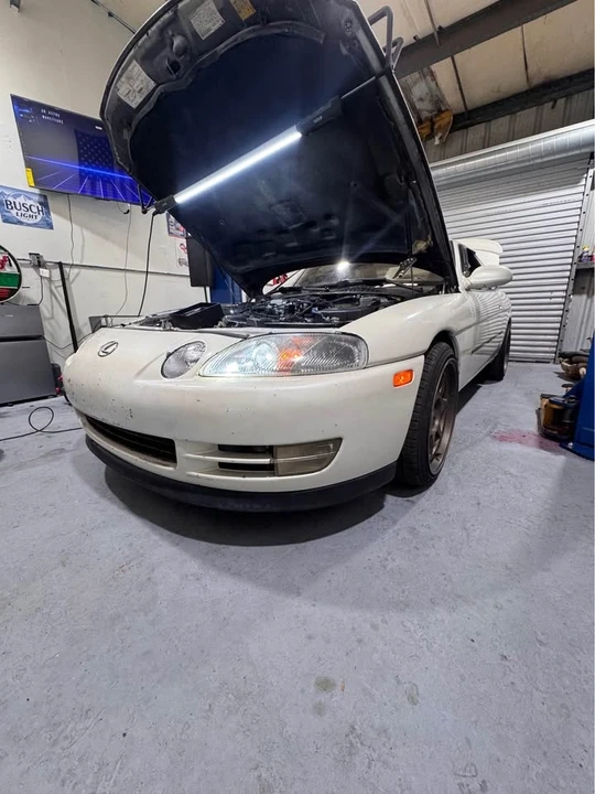1995 Lexus SC400 - Image 3 of 5