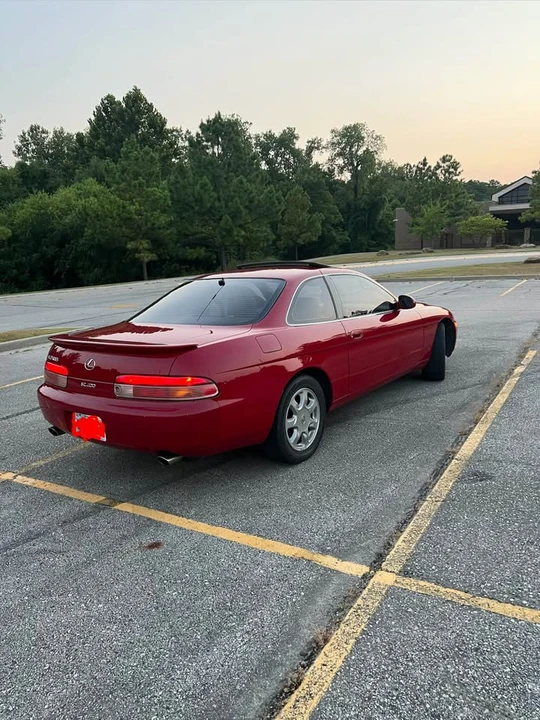 1995 Lexus SC400 - Image 2 of 9