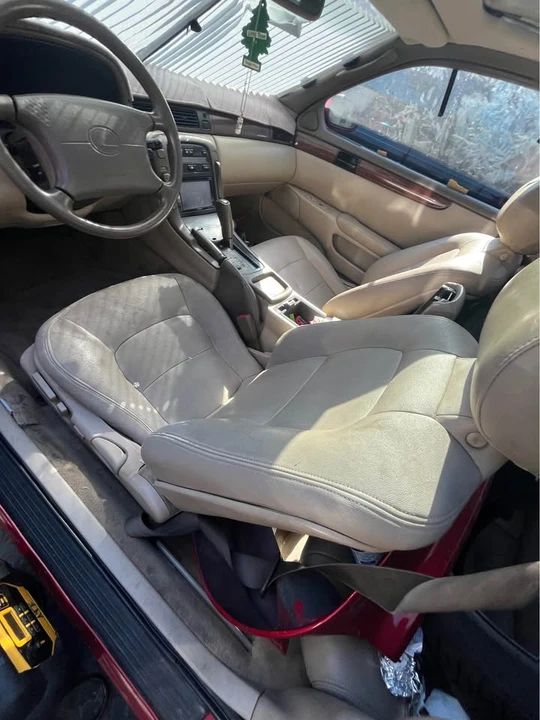 1995 Lexus SC400 - Image 7 of 12