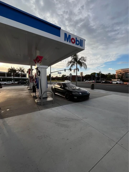1995 Lexus SC400 - Image 3 of 7