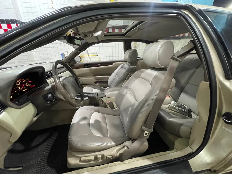 1995 Lexus SC400 - Image 7 of 10