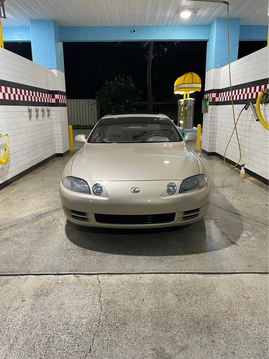 1995 Lexus SC400 - Image 3 of 10