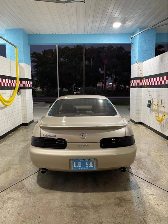 1995 Lexus SC400 - Image 6 of 10