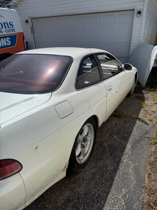 1995 Lexus SC400 - Image 5 of 8