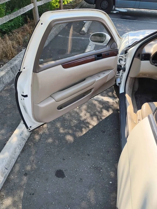 1995 Lexus SC400 - Image 7 of 9