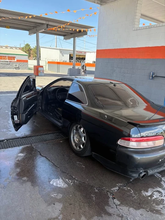 1995 Lexus SC400 - Image 4 of 5