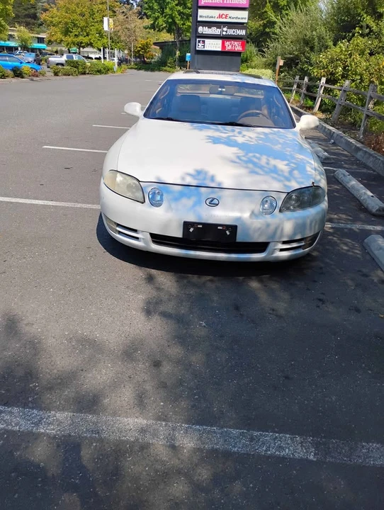 1995 Lexus SC400 - Image 2 of 9