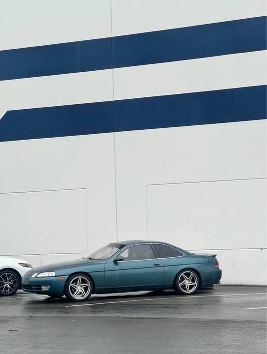 1995 Lexus SC400 - Image 3 of 4