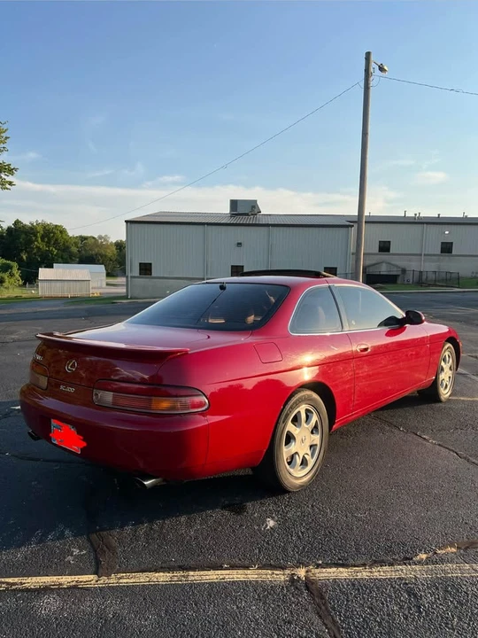 1995 Lexus SC400 - Image 5 of 10