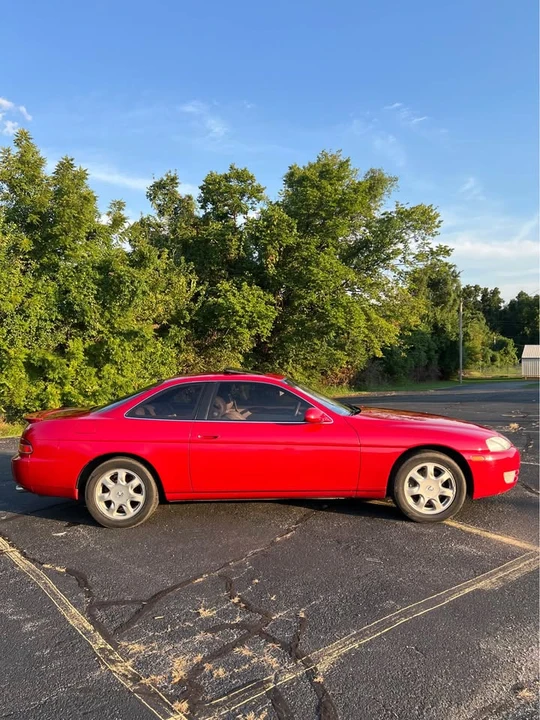 1995 Lexus SC400 - Image 4 of 10