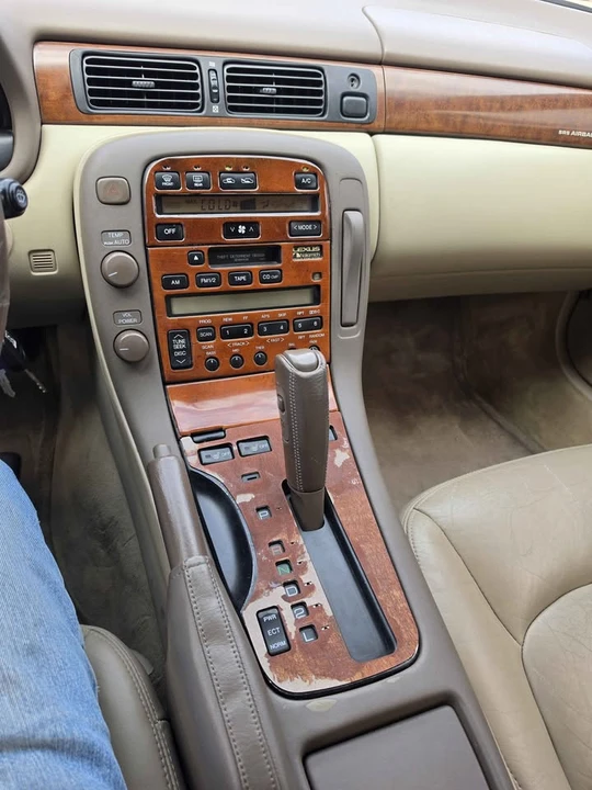 1995 Lexus SC400 - Image 10 of 11