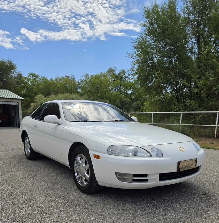 1995 Lexus SC400 - Image 3 of 11