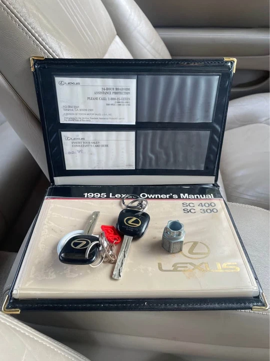 1995 Lexus SC400 - Image 13 of 13