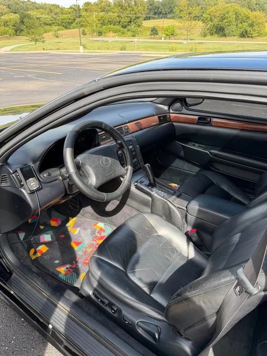 1995 Lexus SC400 - Image 3 of 13