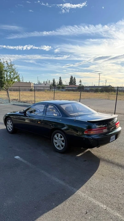 1995 Lexus SC400 - Image 4 of 12