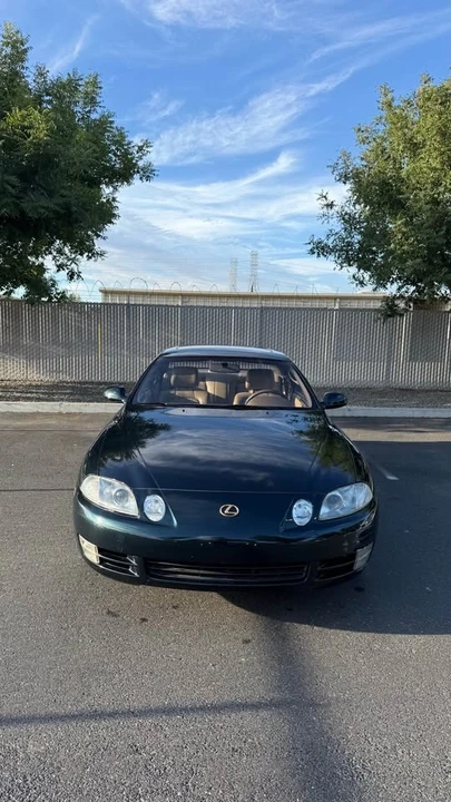 1995 Lexus SC400 - Image 5 of 12