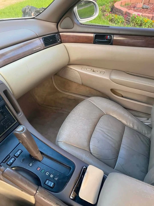 1995 Lexus SC400 - Image 7 of 10