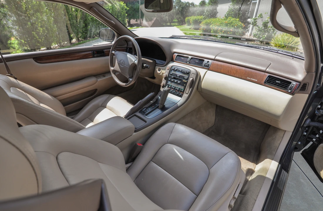 1995 Lexus SC400 - Image 26 of 31