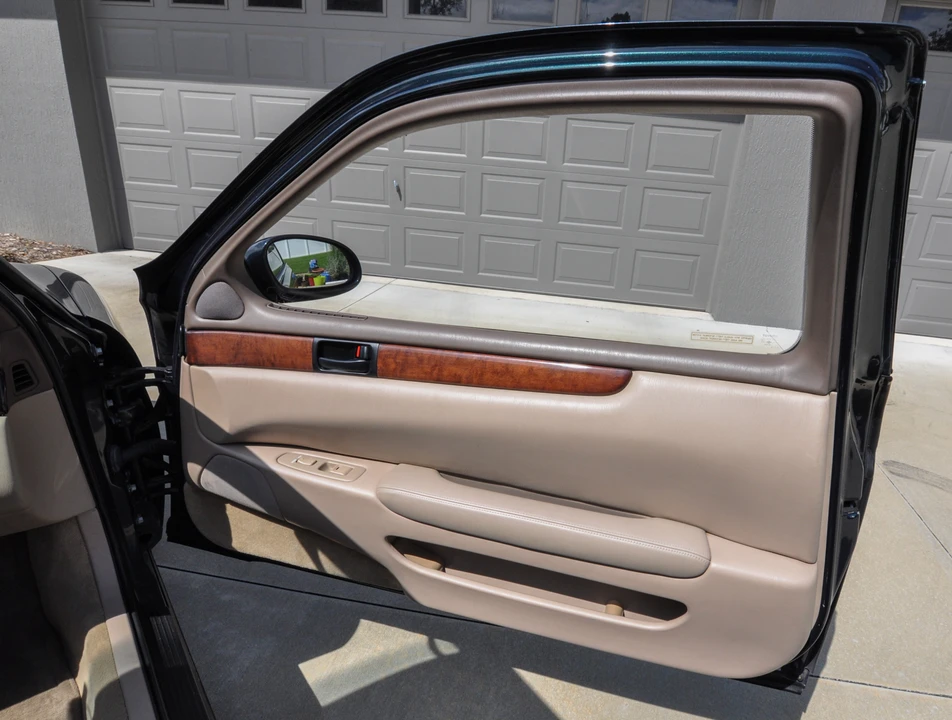 1995 Lexus SC400 - Image 24 of 31