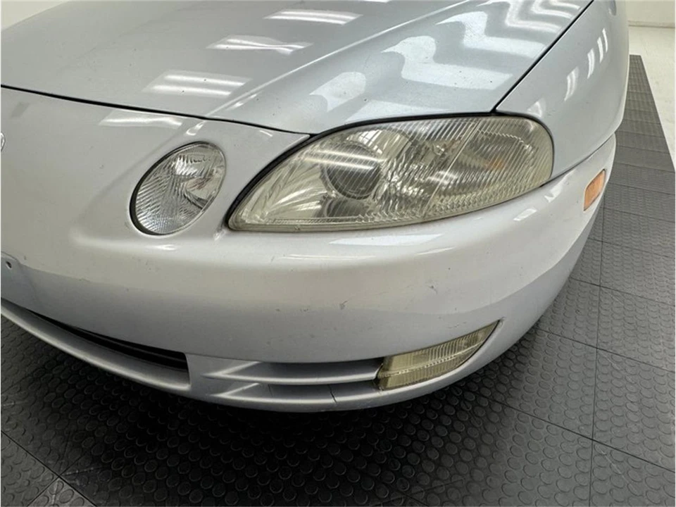 1995 Lexus SC400 - Image 9 of 31