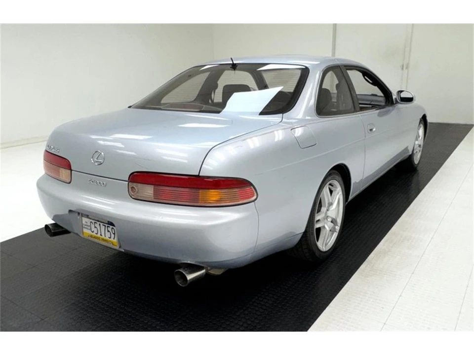 1995 Lexus SC400 - Image 5 of 31