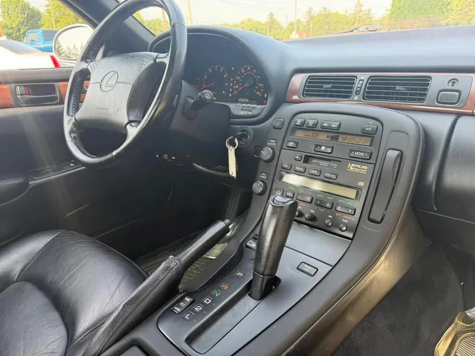 1995 Lexus SC400 - Image 4 of 5