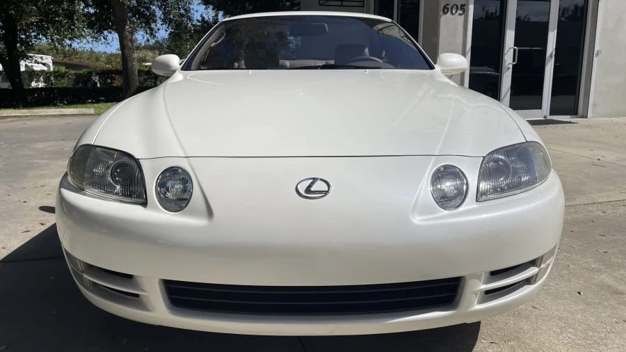 1995 Lexus SC400 - Image 3 of 12