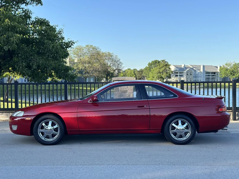 1995 Lexus SC400 - Image 13 of 31