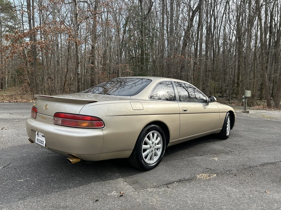 1995 Lexus SC400 - Image 11 of 31